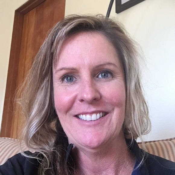 Meet your Posher, Sarah - Picture 1 of 1